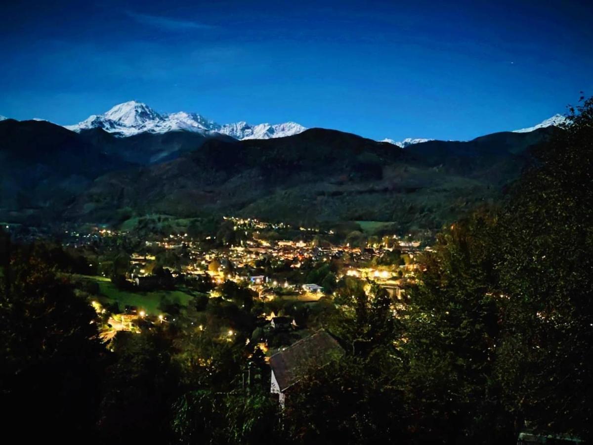 Hipyrenees - * Bagneres-de-Bigorre